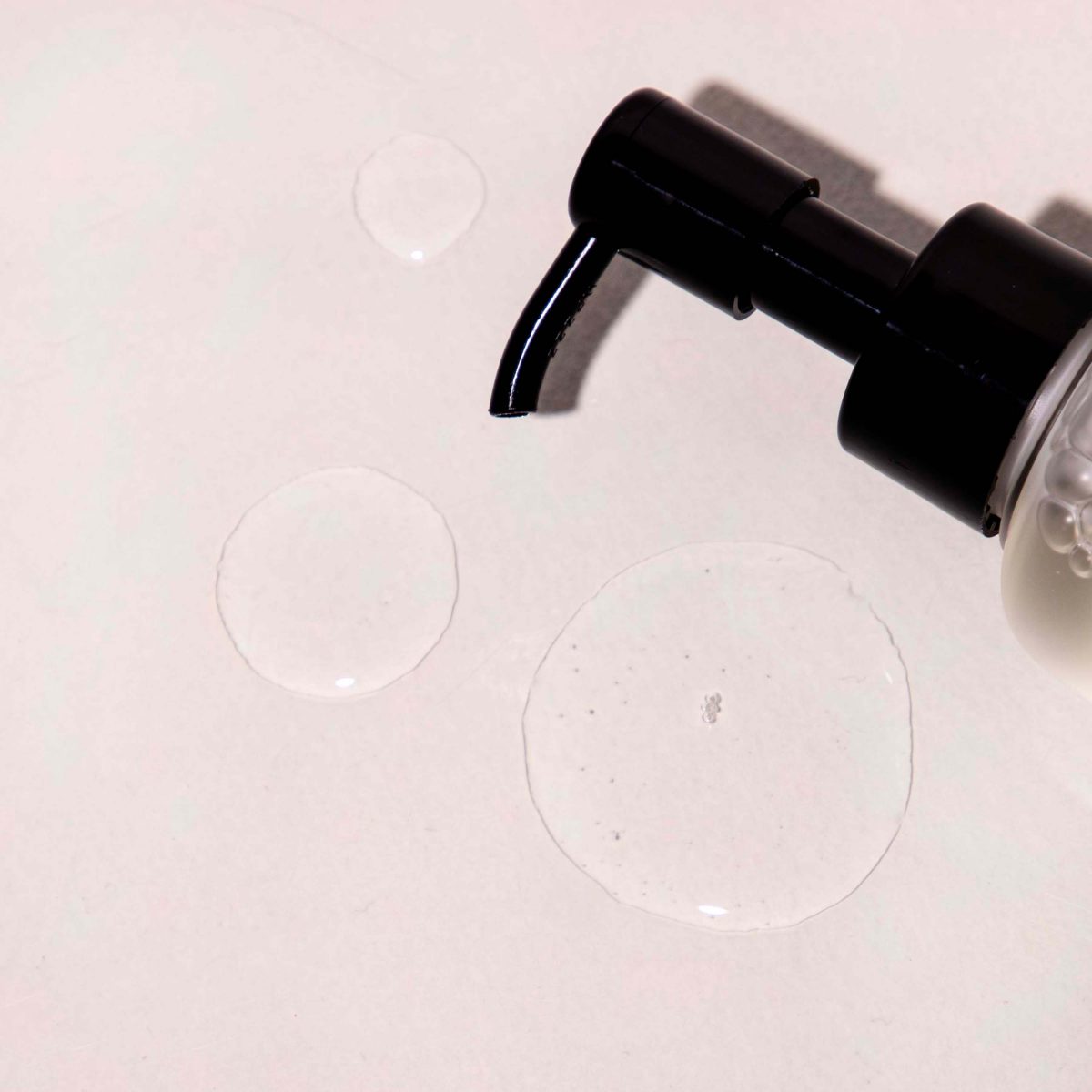 Oil-to-Foam Cleanser-texture